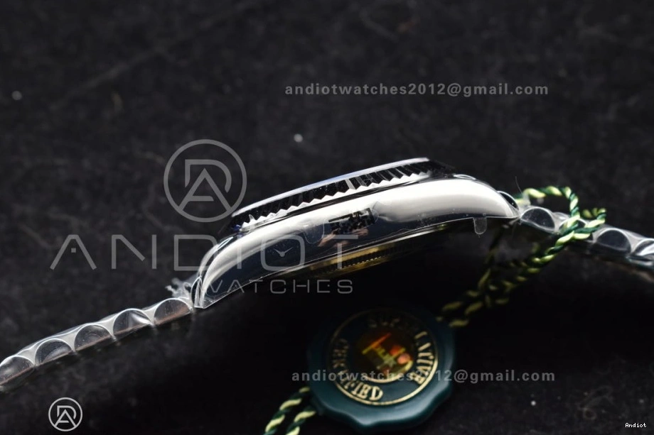 A2824 904L Jubilee SS Bracelet on Dial 326934 Best ZF 1:1 Green SS Edition Sky-Dweller 1107
